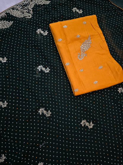 Exquisite Zari Embroidered Peacock Saree with Traditional Dotted Pattern